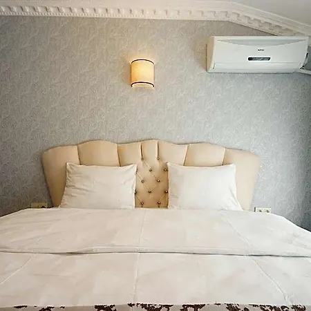 Authentic Oldcity 4*