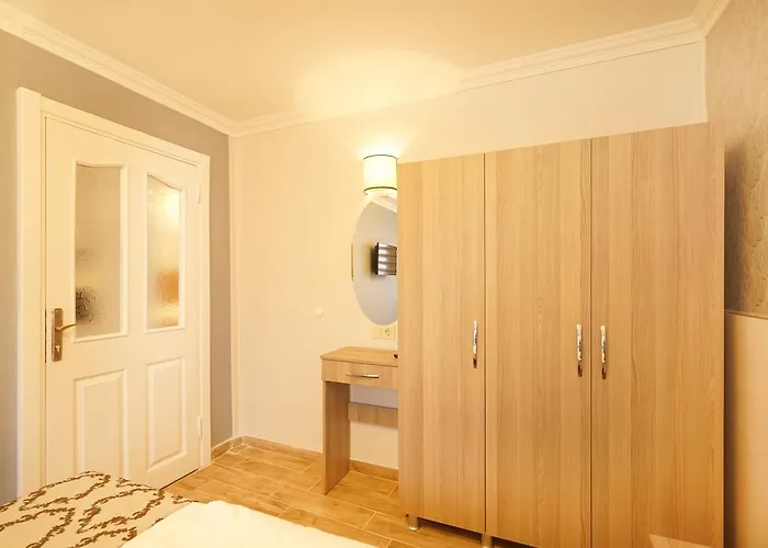 Authentic Oldcity Апарт-отель 4*