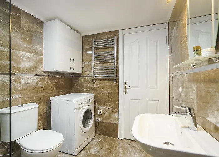 Authentic Oldcity Апарт-отель 4*