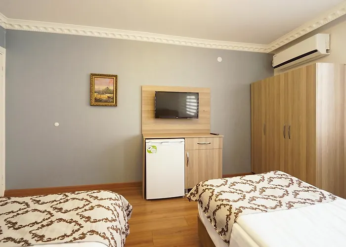 Authentic Oldcity 4*